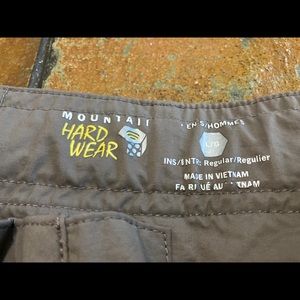 Mountain Hardware Men’s Light Breathable Hike Pant